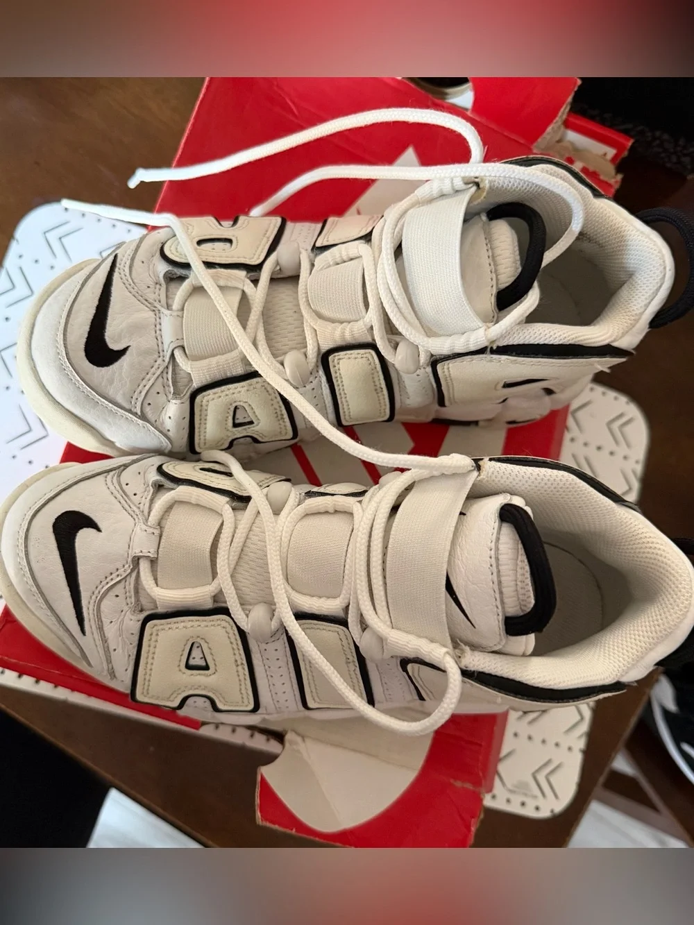 Nike bold sporty